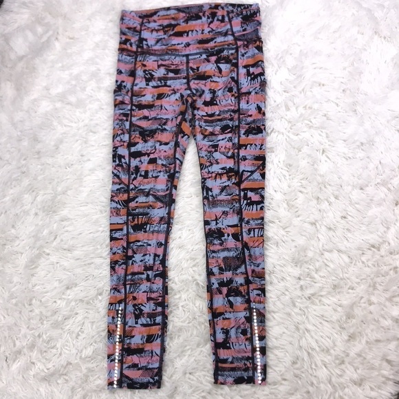 Lululemon Fast & Free 7/8 Tight II *Nulux 25" Inversion Multi - Picture 1 of 10